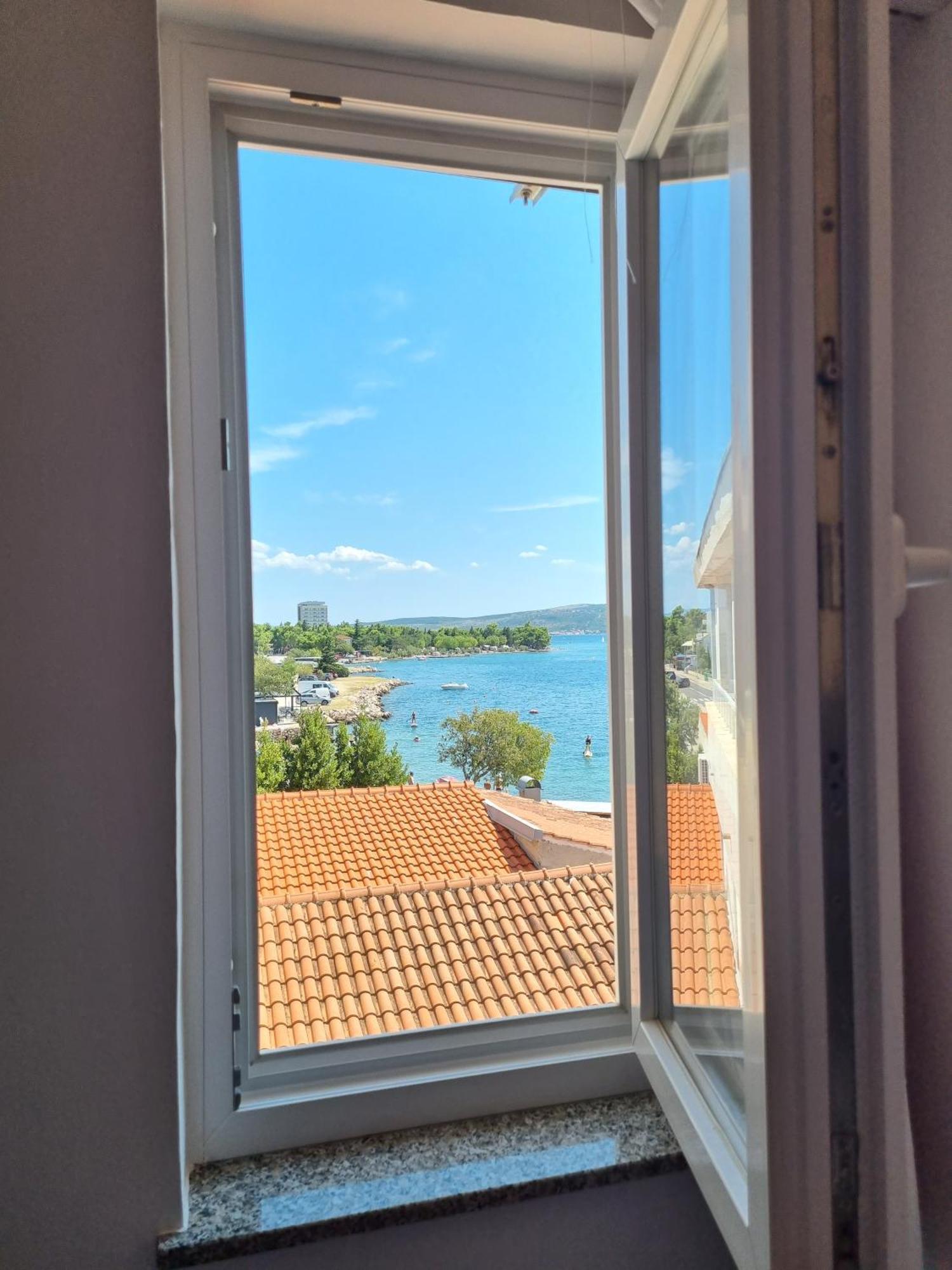 Bed And Breakfast Miramar Starigrad Paklenica Exteriör bild